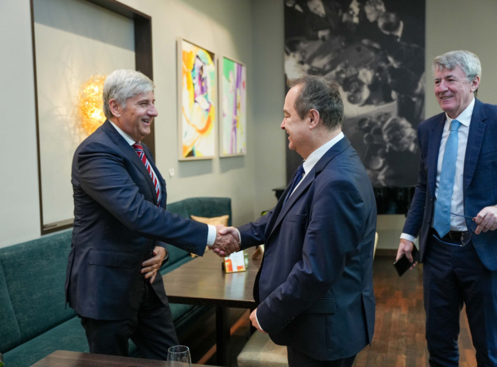 Dačić razgovarao sa direktorom ICMPD-a u Beču o borbi protiv iregularnih migracija