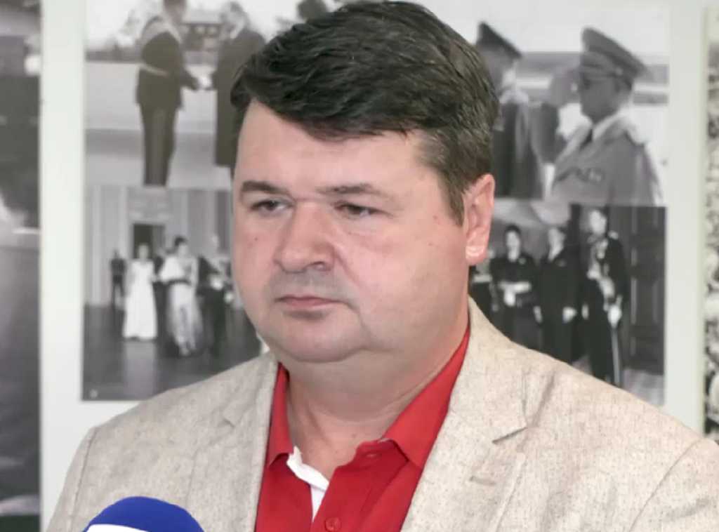 Vladan Petrov: Nisam iznenađen manjim brojem prijavljenih maturanata, tek će biti posledica