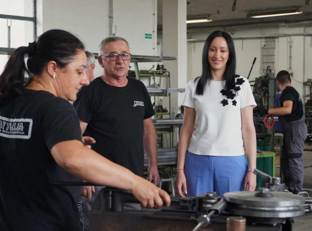 Ministarka Žarić Kovačević obišla porodičnu firmu "Metalija" kod Knjaževca