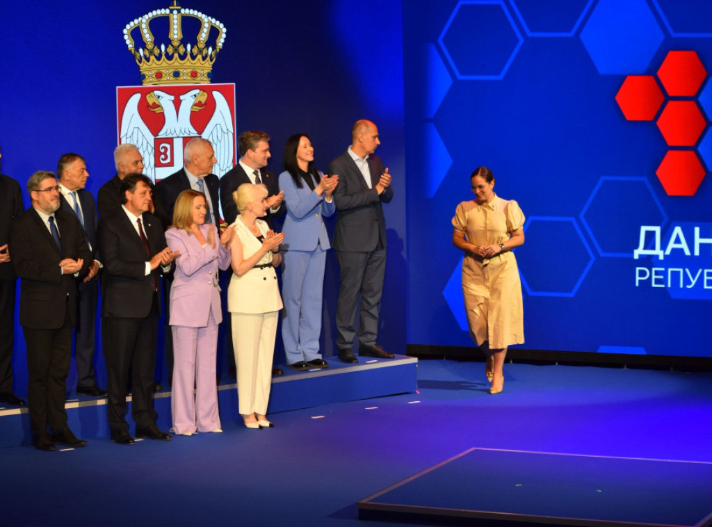 Pavkov: Ponosna koliko je dobrih vesti iz oblasti koju vodim stalo u 100 dana Vlade