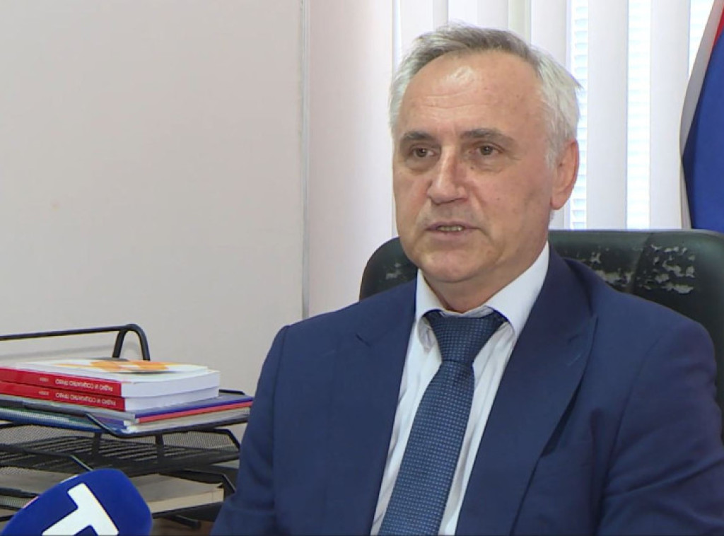 Zoran Martinović: Prioritet u zapošljavanju u Srbiji imaju domaći državljani