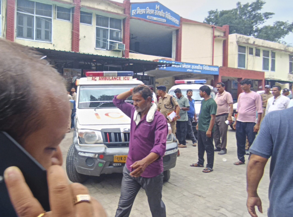 Šest ljudi poginulo u stampedu u hramu Mansa Devi na severu Indije