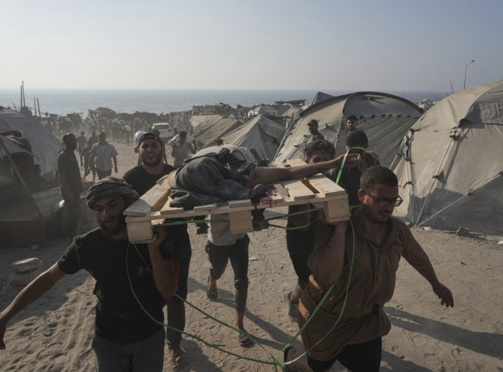 Broj žrtava u današnjim napadima u Gazi dostigao 62