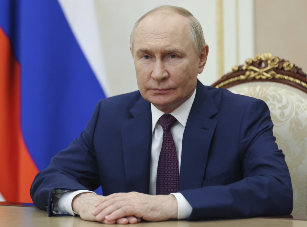 Putin: Rusija će nastaviti da poboljšava nivo borbene obuke svojih pomorskih snaga