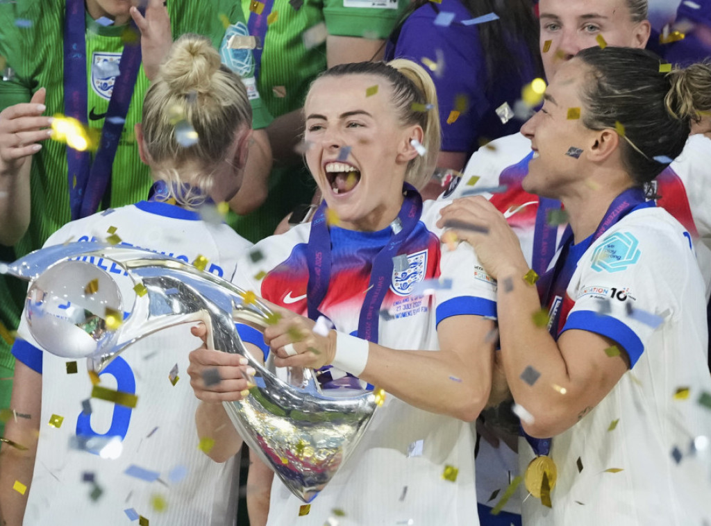 Fudbalerke Engleske pobedile Španiju na penale i odbranile titulu prvaka Evrope