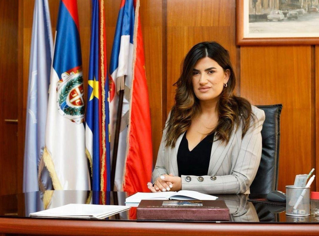 Dina Vučinić: Onima koji su prefarbali zastave Srbije na Limanu smeta sve što je srpsko