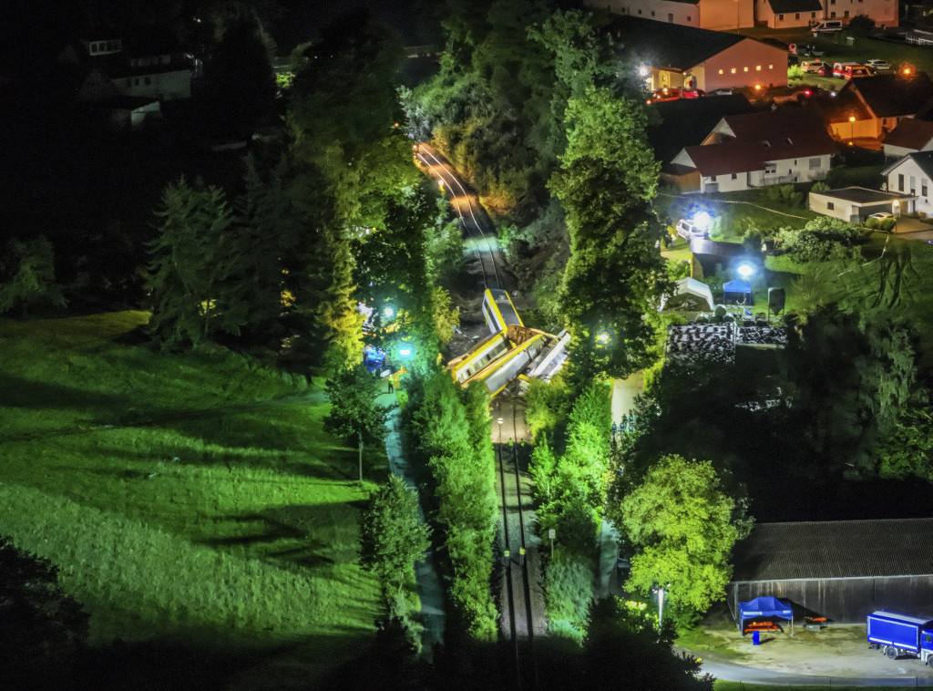 Rezultati preliminarne istrage - klizište dovelo do železničke nesreće u Nemačkoj