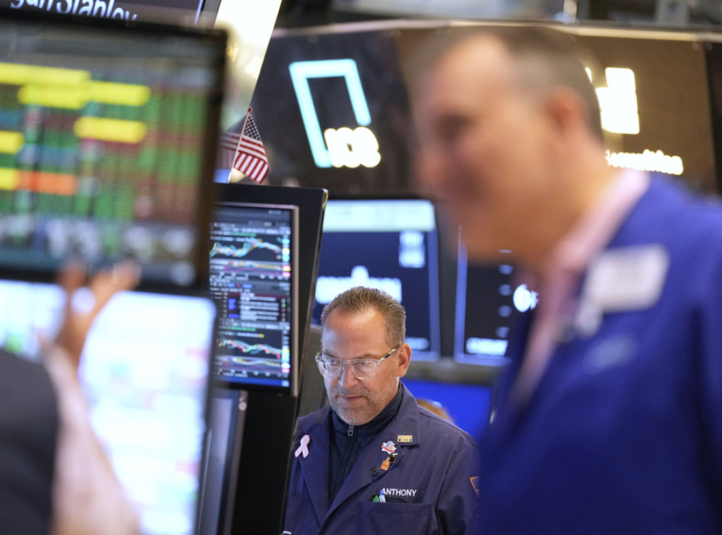 Evropski indeksi u porastu, poskupeli nafta i zlato, pad evra u odnosu na dolar