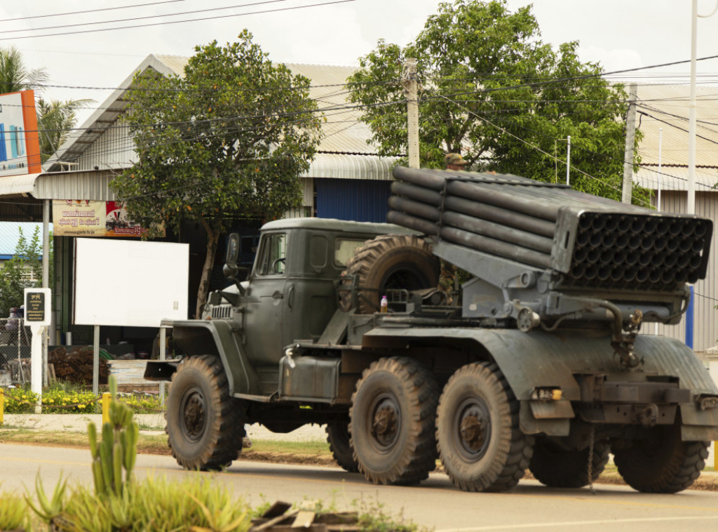 Tajlandska armija zadržala 18 kambodžanskih vojnika koji su se predali