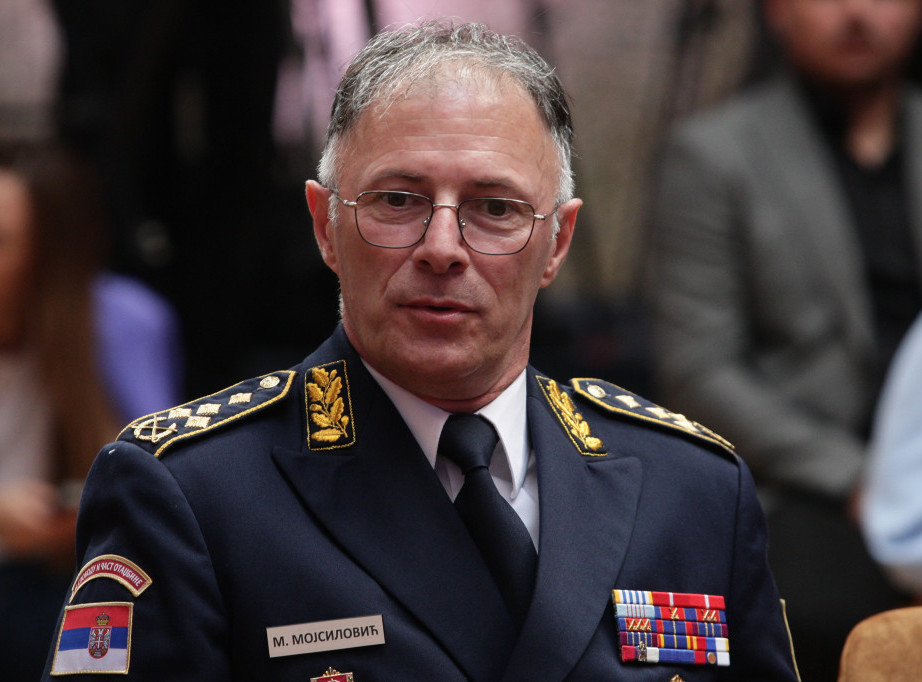 Mojsilović i komandant Komande združenih snaga NATO iz Napulja razgovarali o bezbednosti