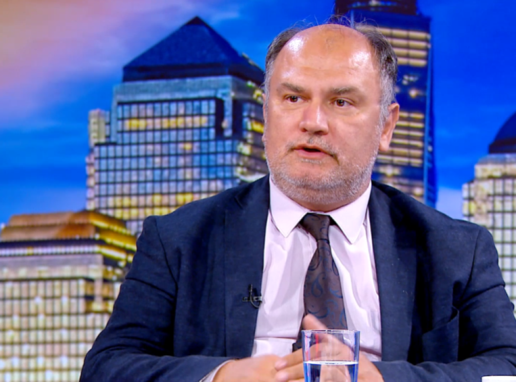 Rabrenović: Tramp preuredio odnose sa EU, Srbija da se prilagodi novim prilikama