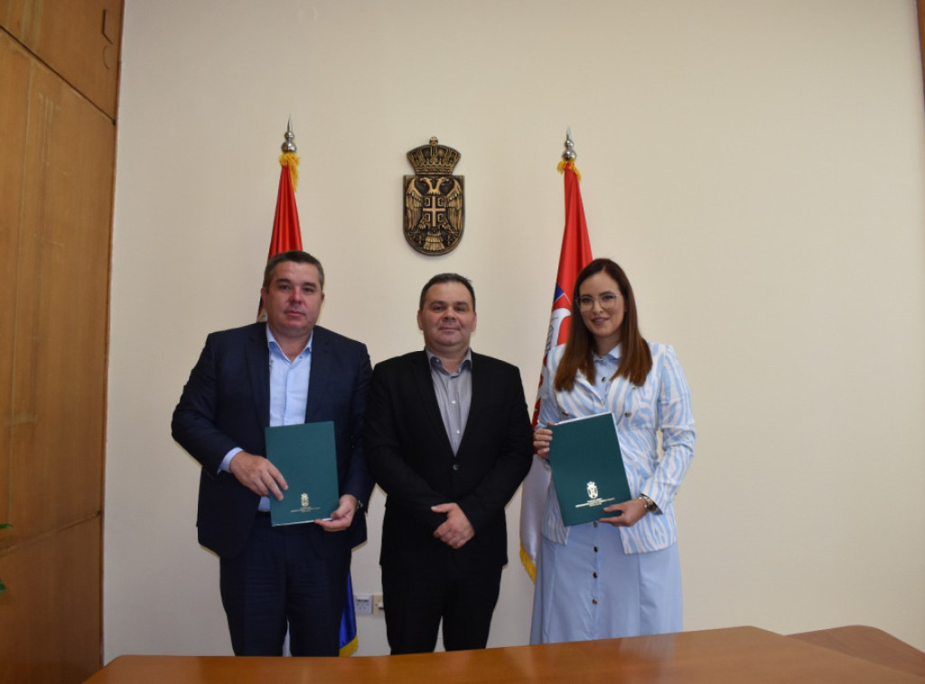 Ministarka Pavkov potpisala ugovor o izgradnji kolektora u Rumi: Projekat od strateškog značaja