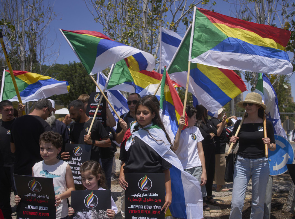 Izael isporučuje hitnu humanitarnu pomoć Druzima u južnoj sirijskoj provinciji Sveida