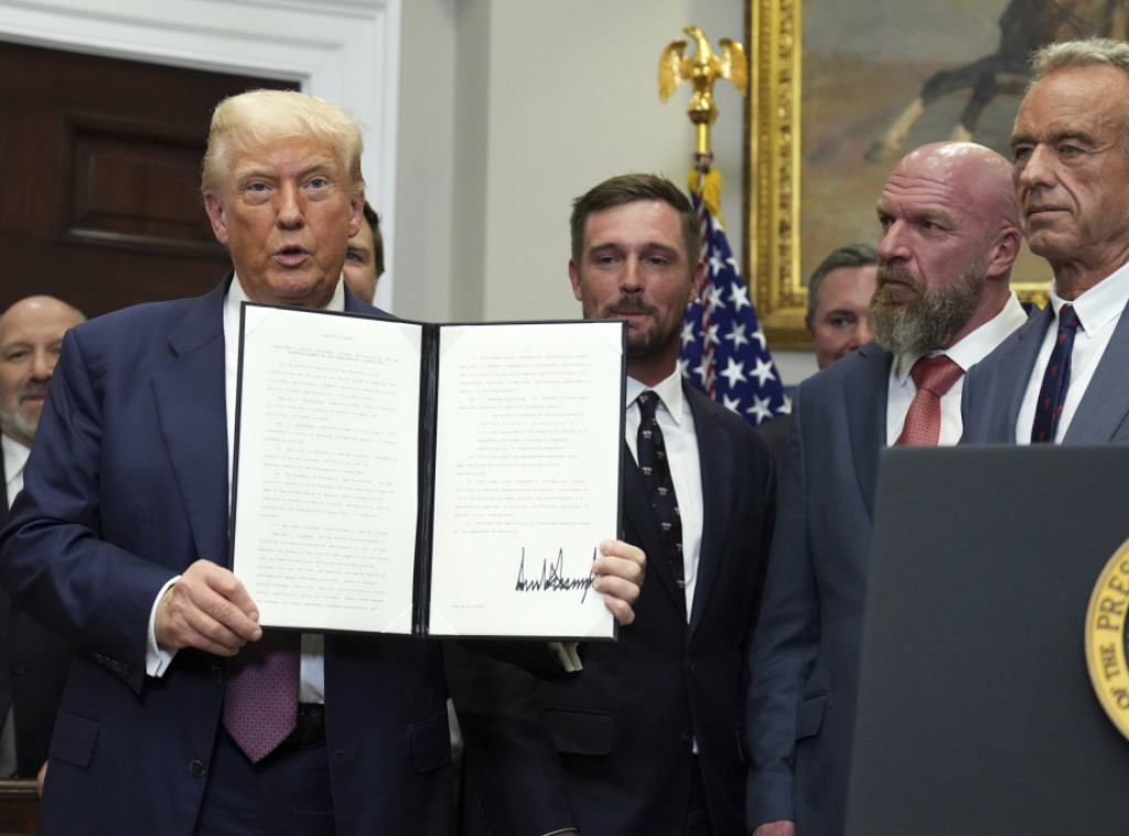 Tramp obnavlja Predsednički test fizičke spremnosti za decu