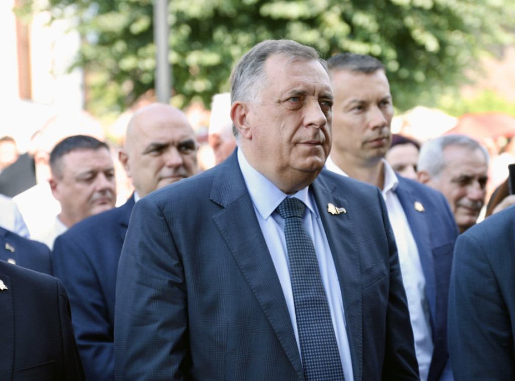 Sud BiH: Potvrđena prvostepena presuda Dodiku i v.d. direktora "Službenog glasnika" Milošu Lukiću