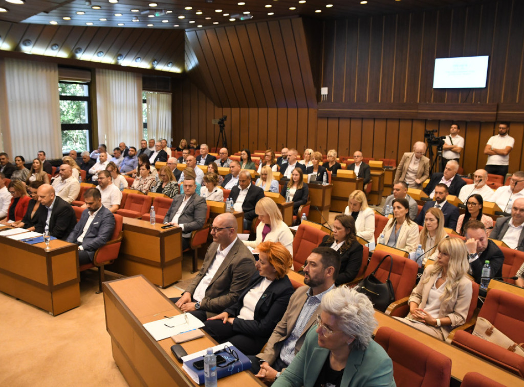 Rebalansom budžeta Vojvodine obezbeđeno skoro 300 miliona za infrastrukturne projekte