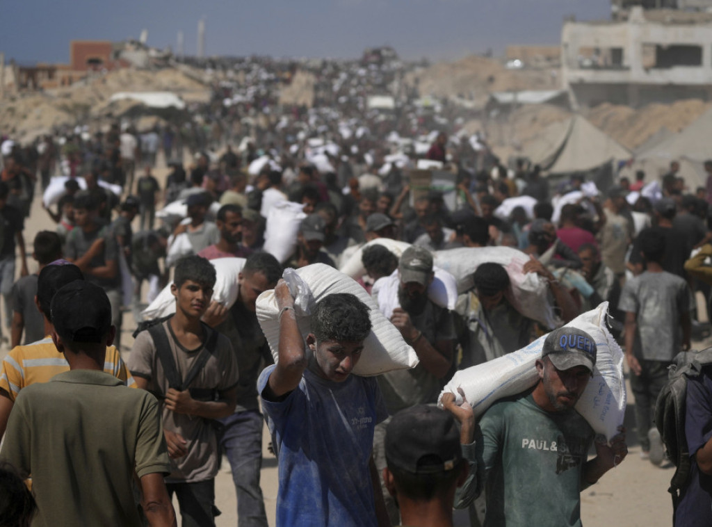 U Gazu ušlo 1.200 kamiona sa 23.000 tona humanitarne pomoći