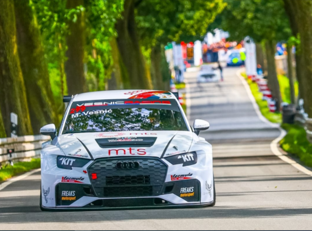 Srpski automobilista Milovan Vesnić pobedio na trci FIA šampionata Evrope u Nemačkoj