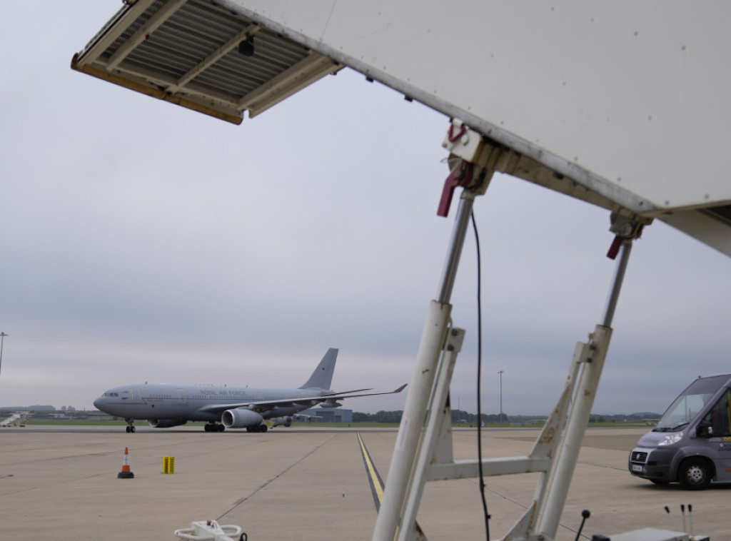 Britanija: Peta osoba optužena u vezi sa oštećivanjem dva aviona u bazi Brajz Norton