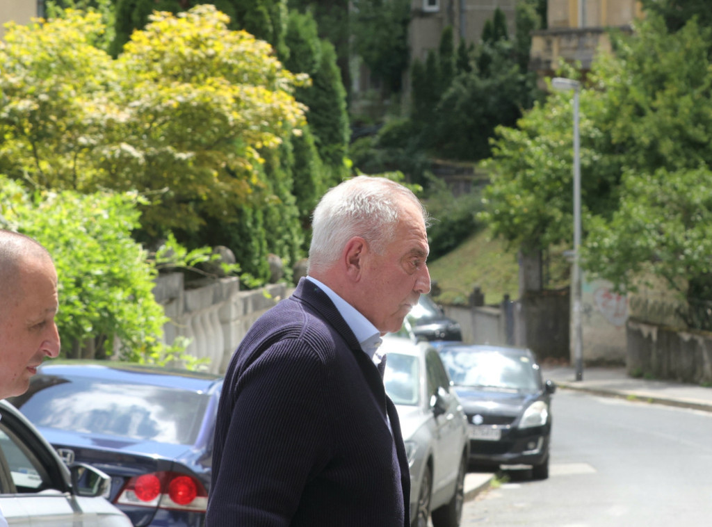 Hrvatska: Sanader napustio zatvor u Lipovici, na uslovnoj slobodi do 2032.