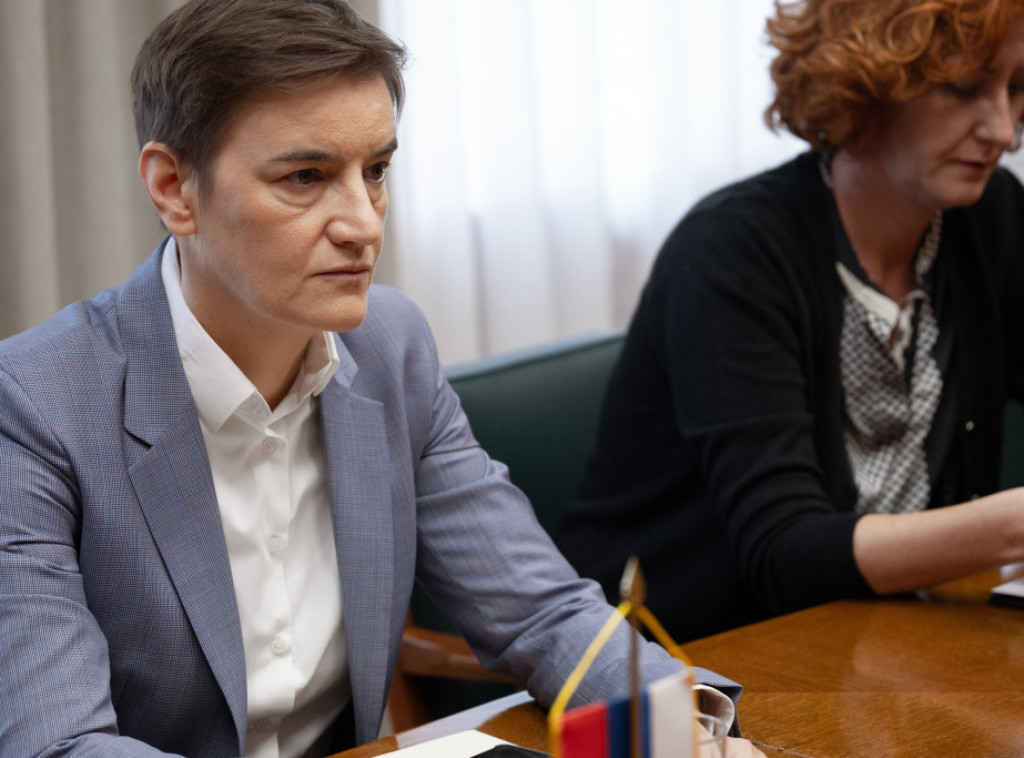 Brnabić: Svi smo uz Darka i njegovu porodicu, on je jedan od najpredanijih u SNS