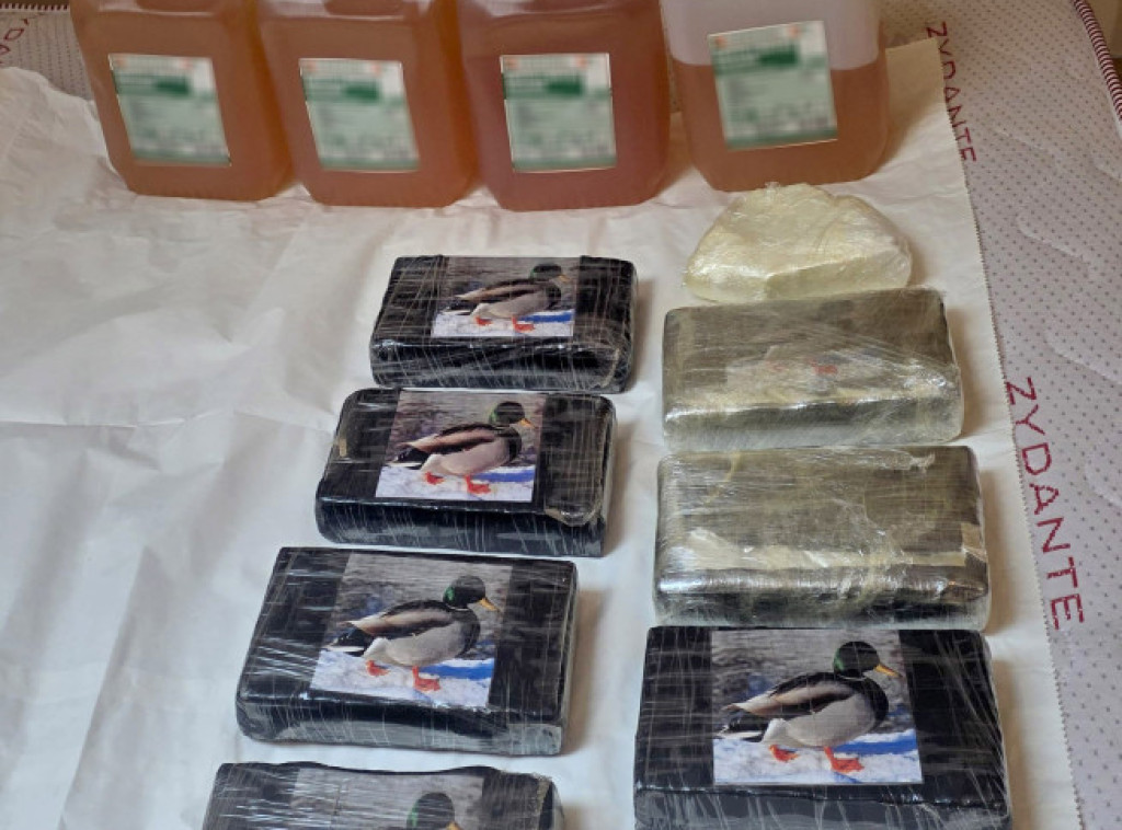 Dačić: Tridesetogodišnjak uhapšen u Beogradu zbog posedovanja osam kilograma kokaina