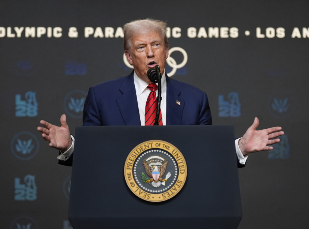 Švajcarski sir na udaru: Tramp uvodi carinu od 39 odsto, proizvođači u šoku