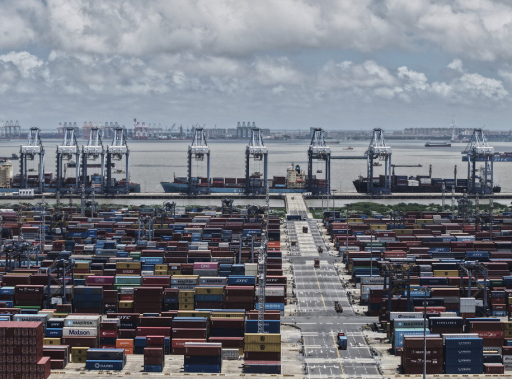 Kineski izvoz u julu porastao za čak 7,2 odsto međugodišnje uprkos padu trgovine sa SAD