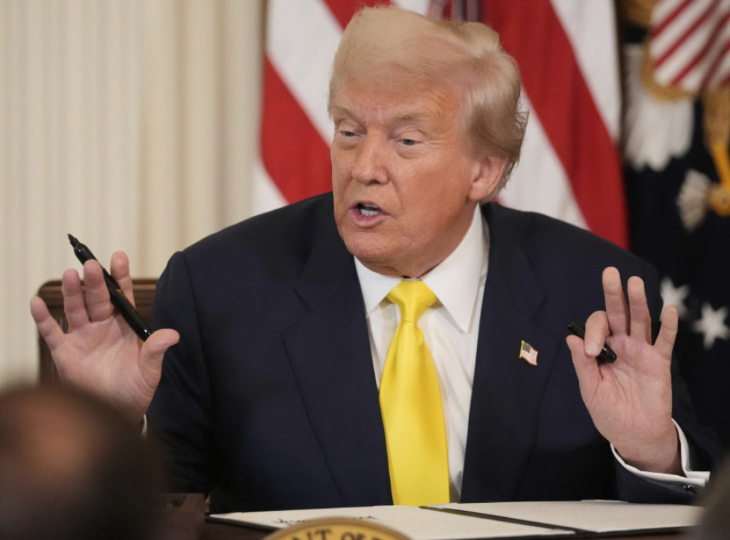 Tramp domaćin ceremonije potpisivanja mira između Azerbejdžana i Jermenije