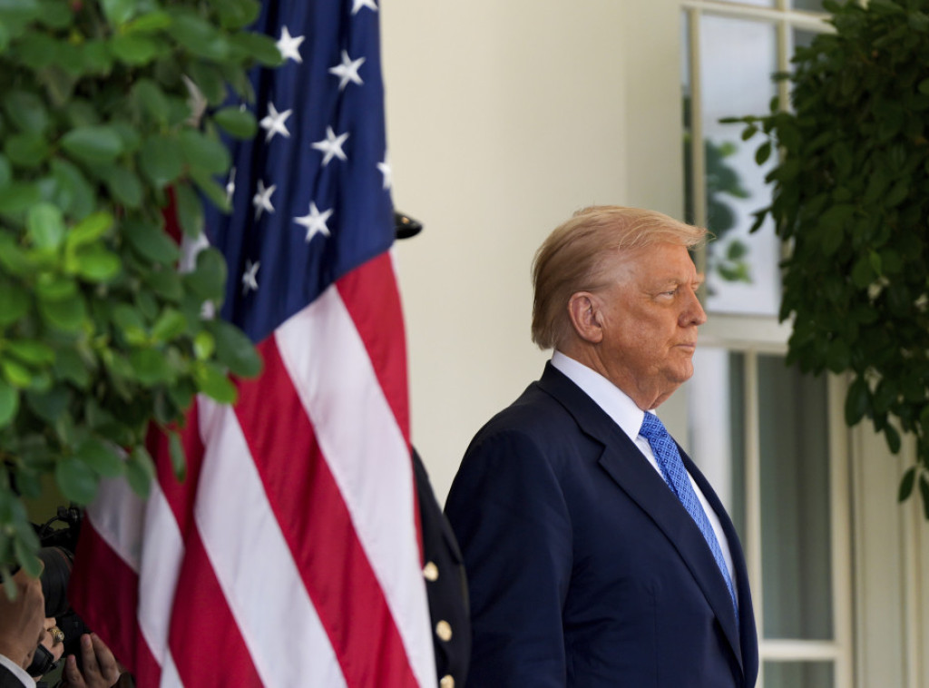 Volstrit džornal: Tramp razmatra preklasifikaciju marihuane