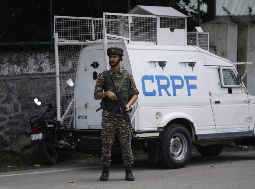 Dva indijska vojnika i militant ubijeni u pucnjavi u Kašmiru