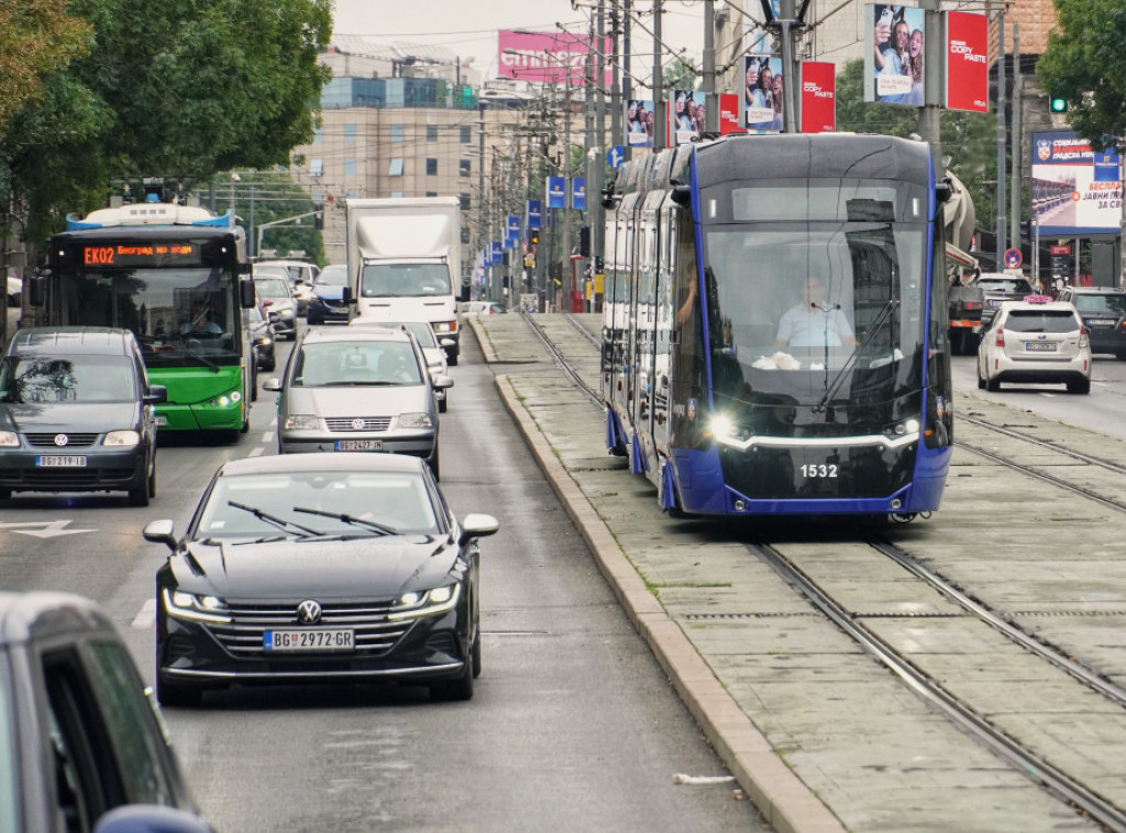 Danas izmena saobraćanja tramvaja u Ruzveltovoj ulici zbog radova na montaži krana