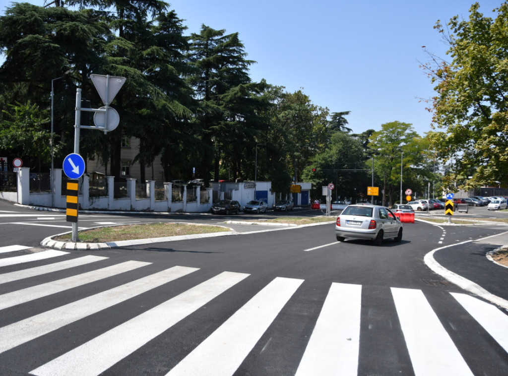 Sekretarijat: Vozači da obrate pažnju na novu signalizaciju u ulici Teodora Drajzera