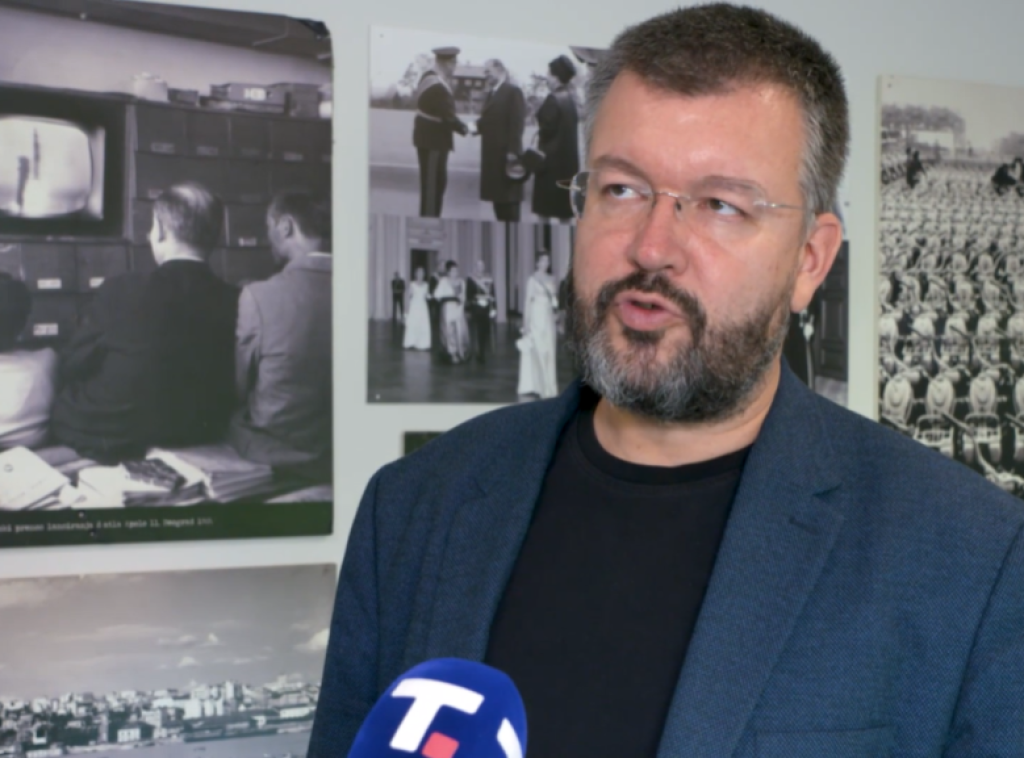 Čedomir Antić: Manje prijavljenih za upis na Filozofski fakultet, za neredovno stanje odgovorna uprava