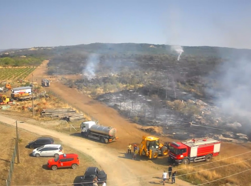 Miloš Milenković: 13 aktivnih požara u Srbiji, lokalizovano više od 180 požara za 24 sata