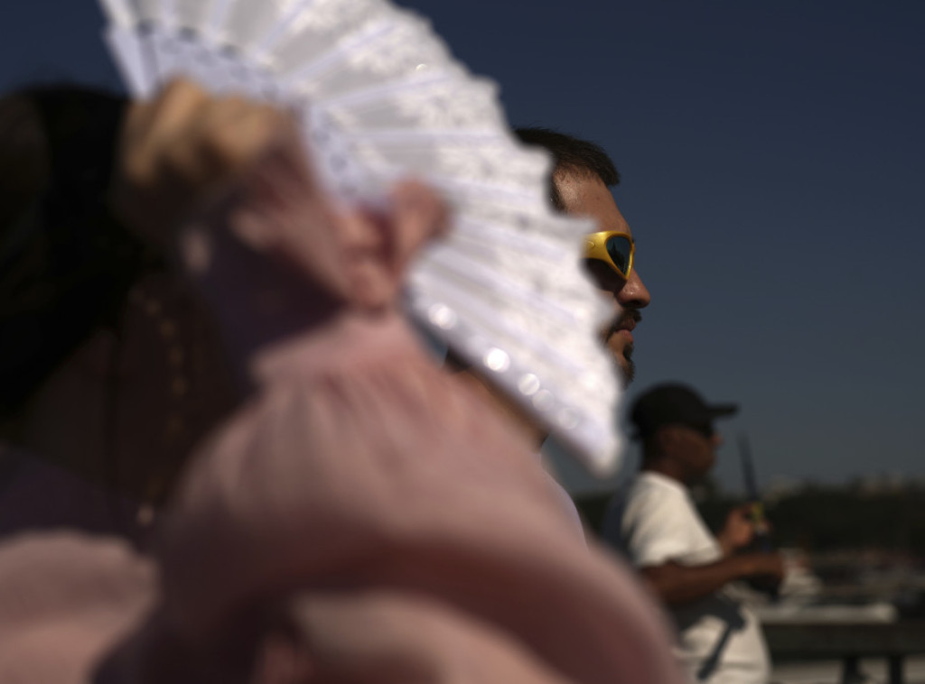 Evropa pogođena rekordnim toplotnim talasom, požari haraju širom kontinenta