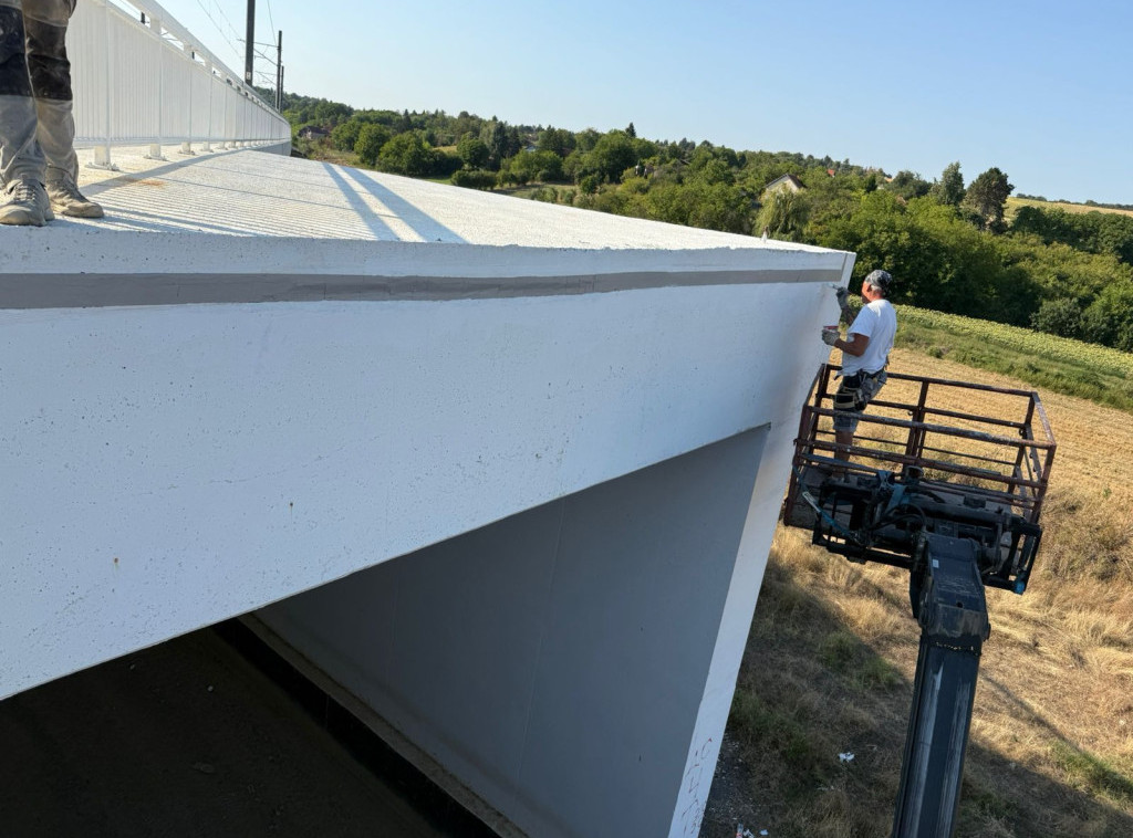 Infrastruktura Železnice: Otklonjeni nedostaci na potpornom zidu kod Čortanovaca