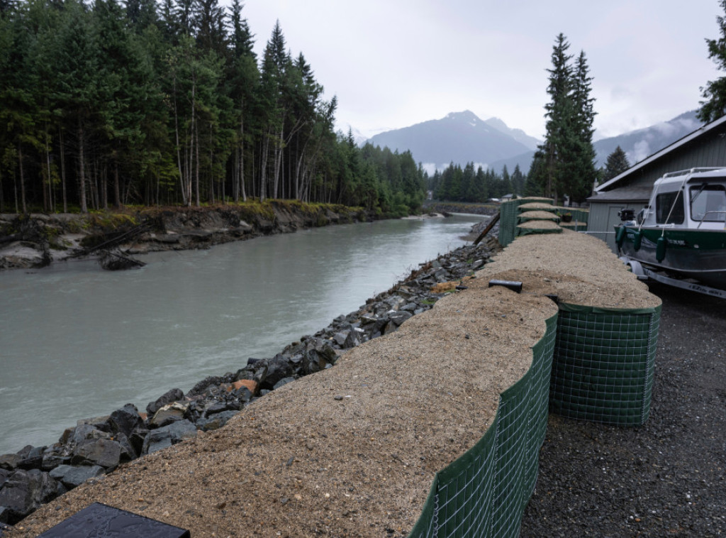 Rekordne poplave u Džunou: Opasnost prošla, šteta se procenjuje