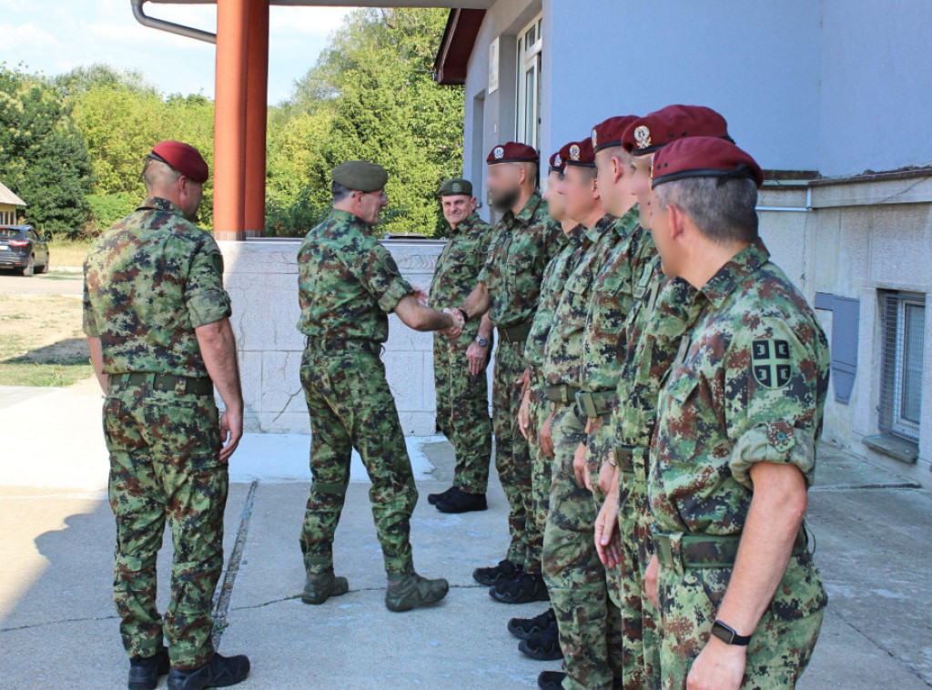 Mojsilović u padobranskoj brigadi u Nišu sagledao realizaciju najvažnijih zadataka