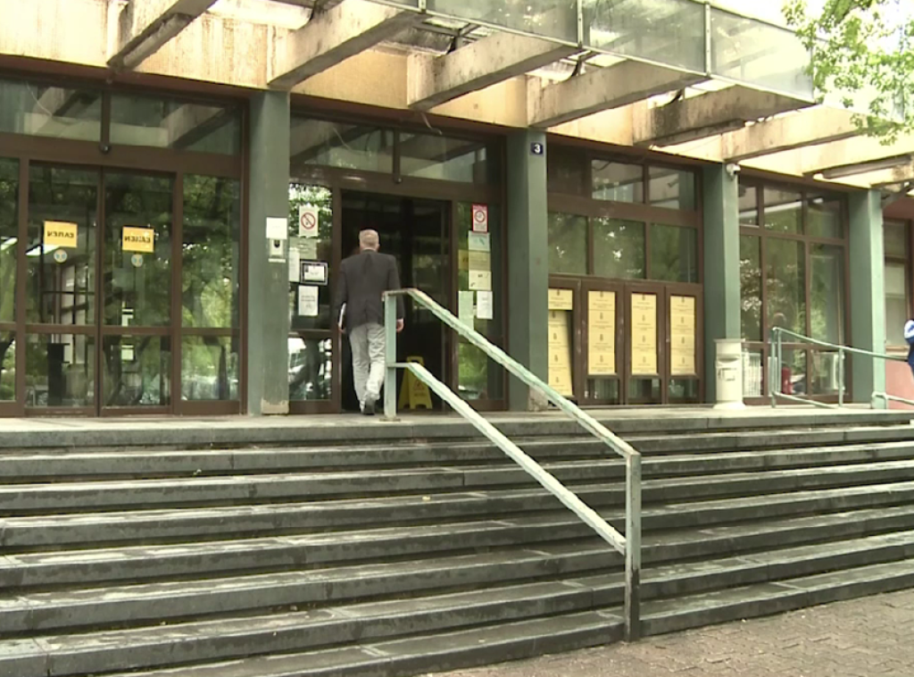 Vukosavljević: U Novom Sadu teško narušavanje javnog reda i mira, izvršenje više krivičnih dela