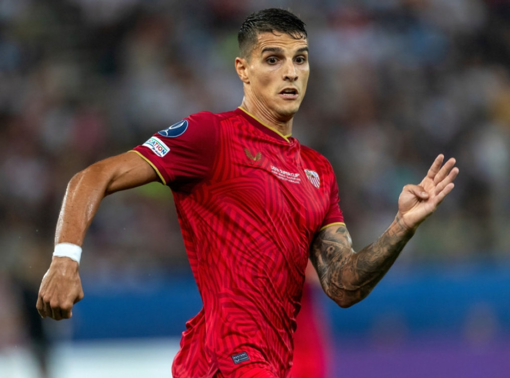 Argentinski fudbaler Erik Lamela napustio AEK i okončao karijeru