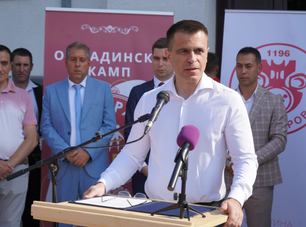 Đorđe Milićević otvorio kamp za decu iz dijaspore i regiona u Raškoj i Aleksandrovcu