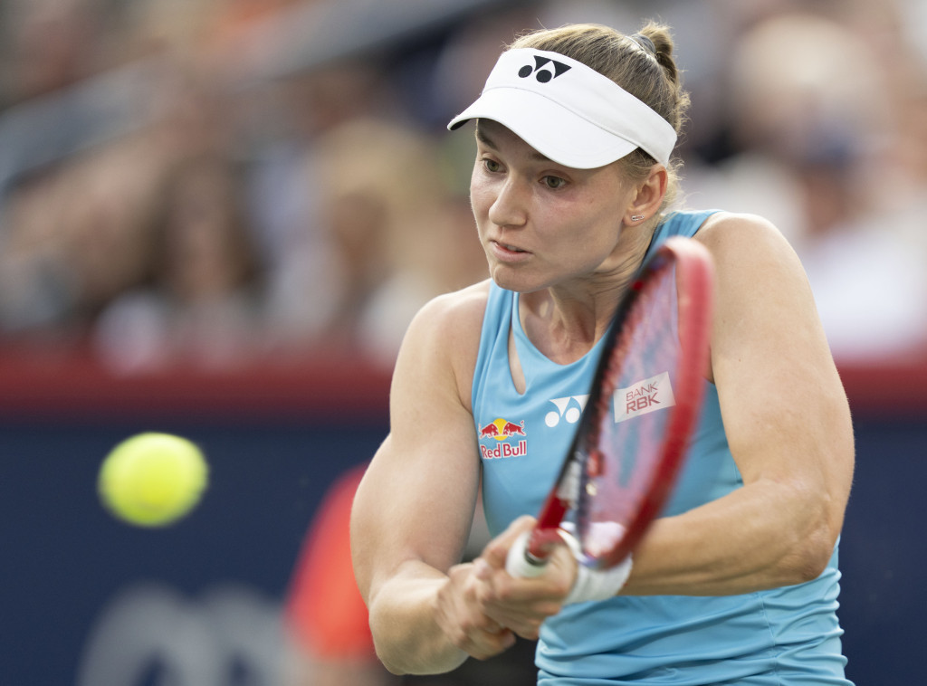 Ribakina pobedila Sabalenku i plasirala se u polufinale WTA turnira u Sinsinatiju