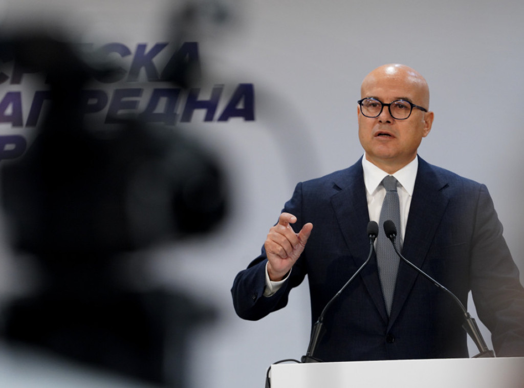 Vučević zatražio hitnu reakciju nadležnih organa povodom napada na ekipu Informera