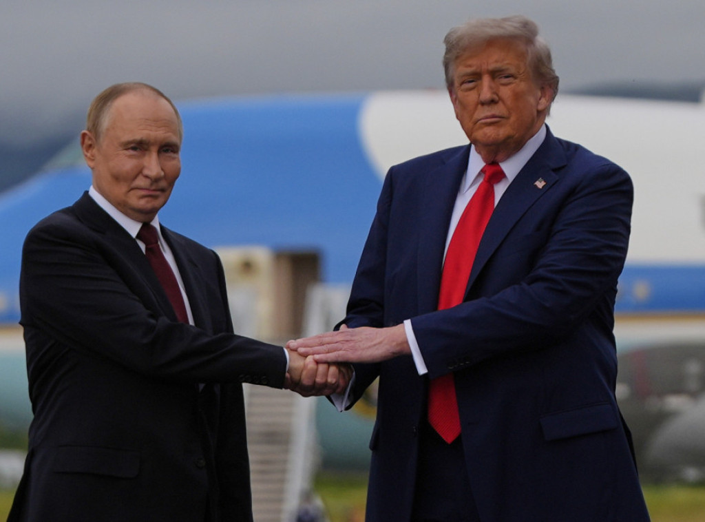Fajnenšel tajms: Putin rekao Trampu da je uslov za okončanje rata povlačenje Ukrajine iz Donjecka