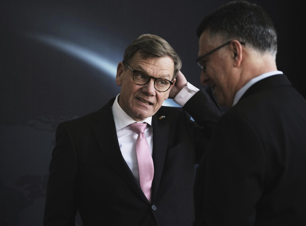 Vadeful: Evropa može pružiti bezbednosne garancije za Ukrajinu zajedno sa SAD