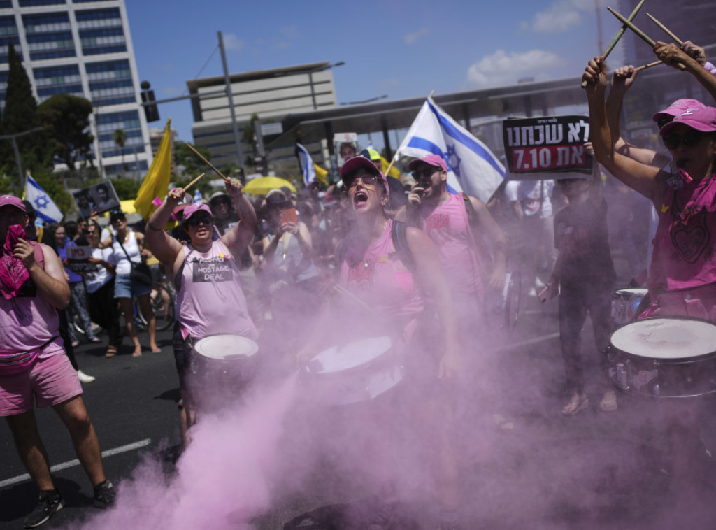 Članovi porodica izraelskih talaca najavili podizanje šatora na granici sa Gazom