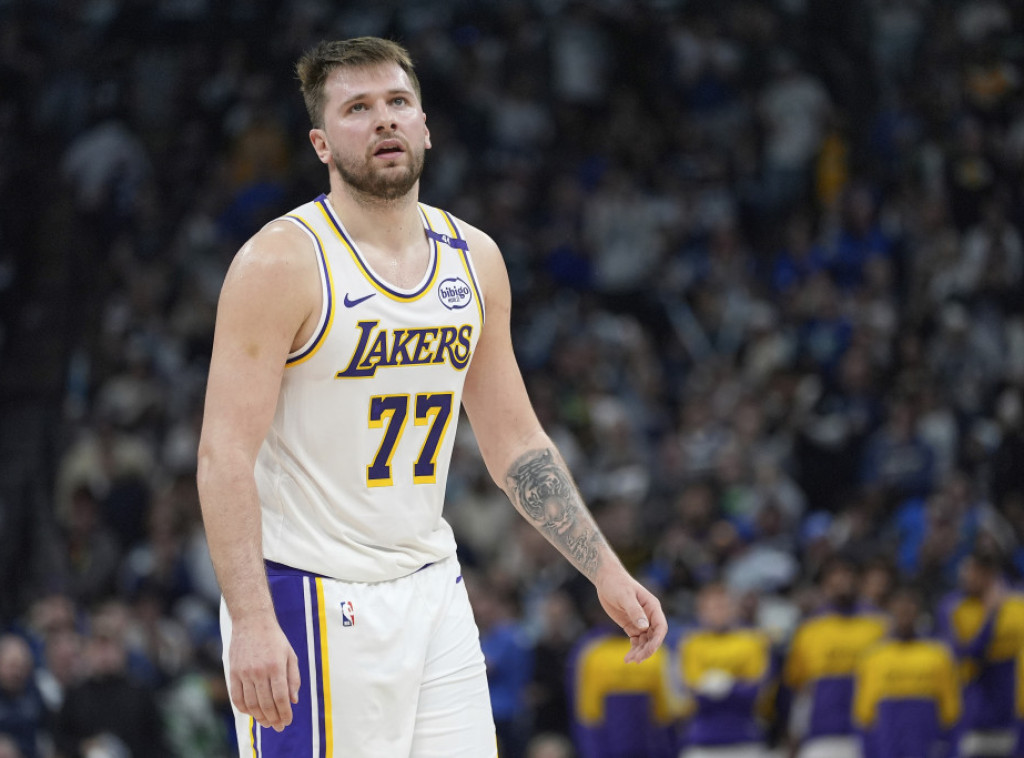 Slovenački košarkaš Luka Dončić nije ozbiljnije povređen