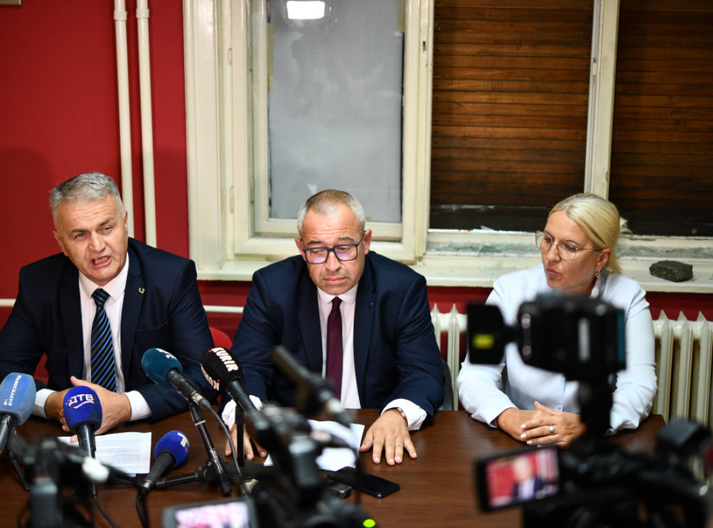 Goran Puzić: Prostorije Pokreta socijalista napadnute su jer vodimo politiku koja je zasnovana na rodoljublju