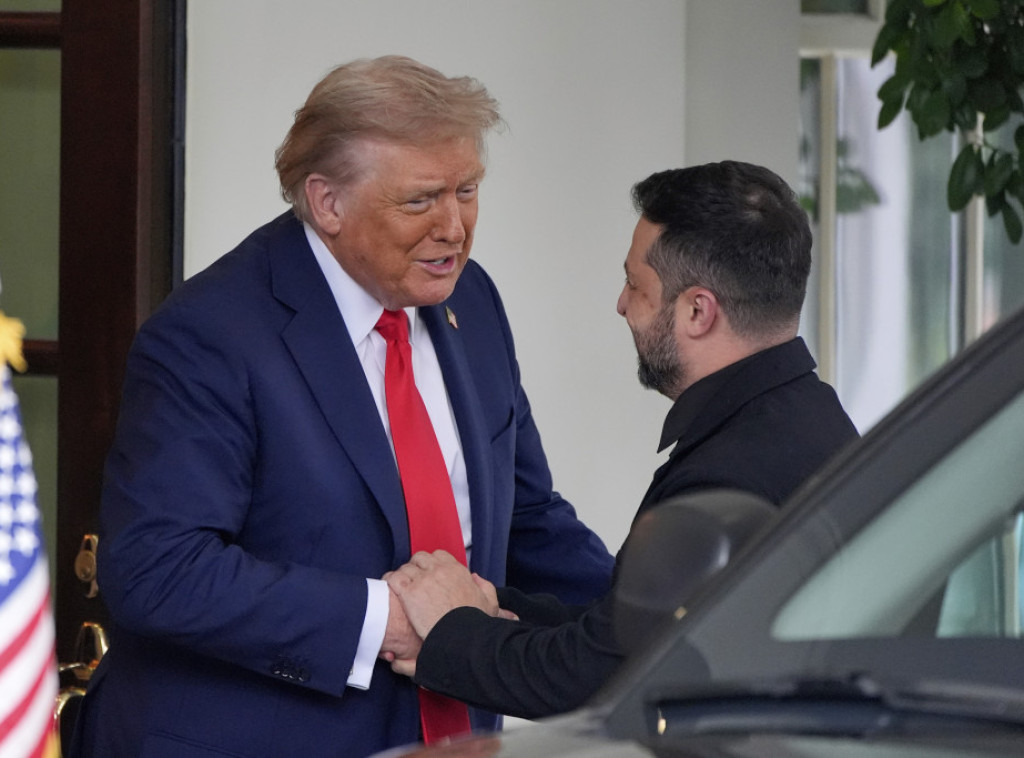 Cene nafte blago porasle uoči susreta Trampa i Zelenskog